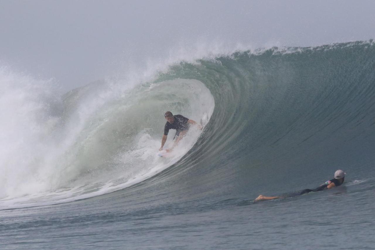 Sirena Surf Lodge Miramar Nicaragua 외부 사진