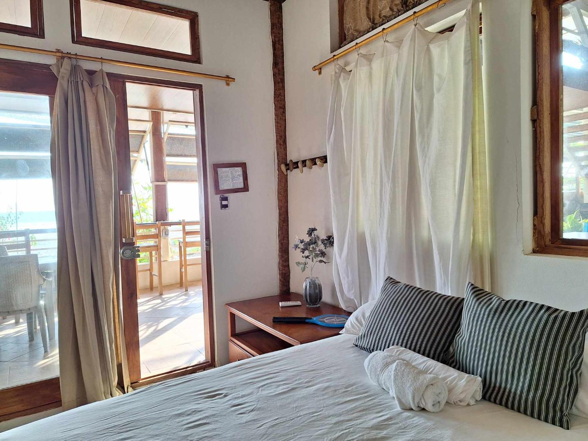 Sirena Surf Lodge Miramar Nicaragua 외부 사진