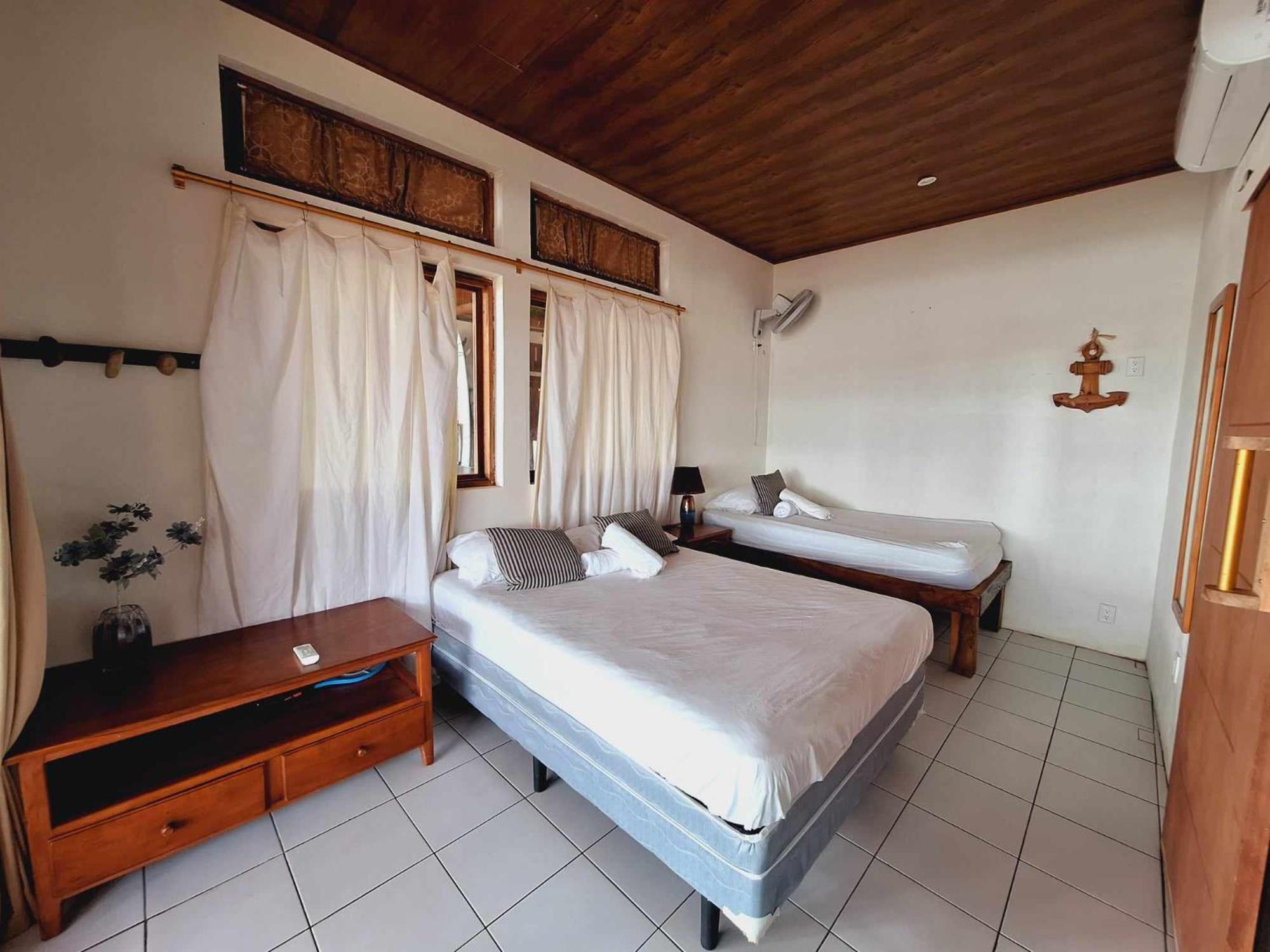 Sirena Surf Lodge Miramar Nicaragua 외부 사진